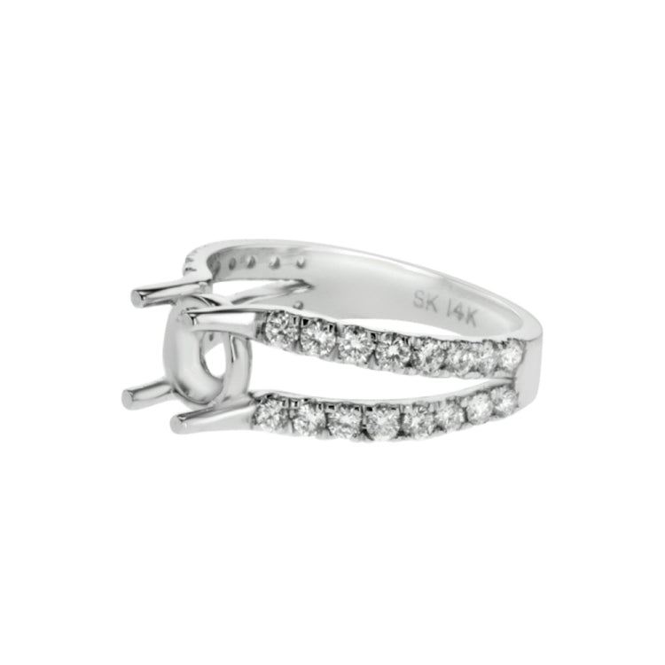 14 KT Rounds Shape White Gold Engagement Ring
