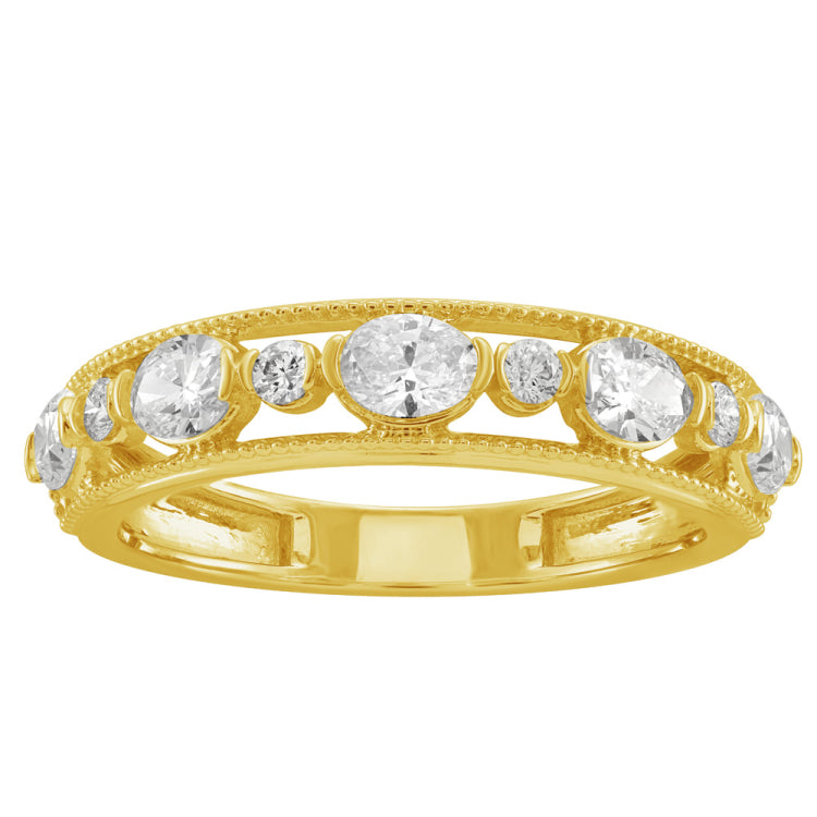 14 KT Oval Shape Yellow Gold Diamond Ring