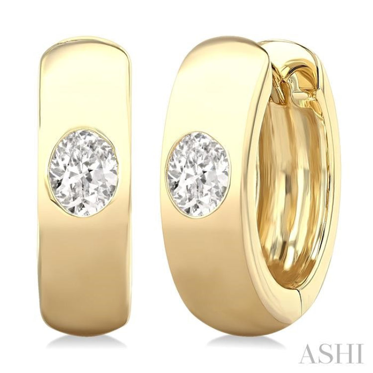 1/3 Ctw Bezel Set Oval Cut Diamond Fashion Huggie Earrings in 14K Yellow Gold