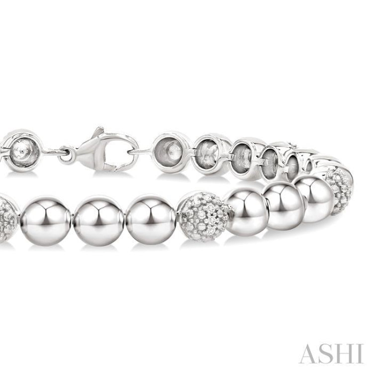 1/5 Ctw Bold Bead Design Round Cut Diamond Fashion Bracelet in Sterling Silver